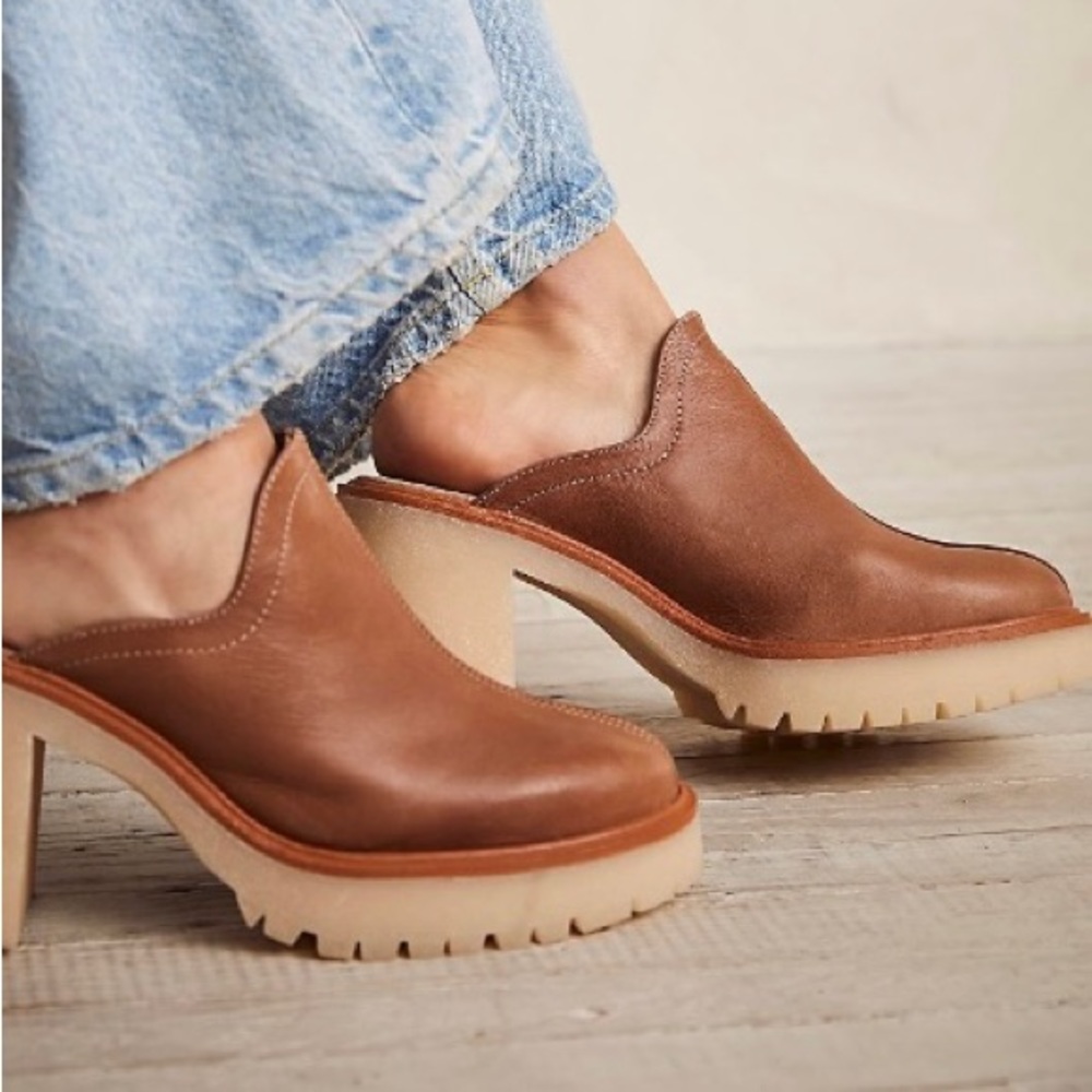 Free People James Mule